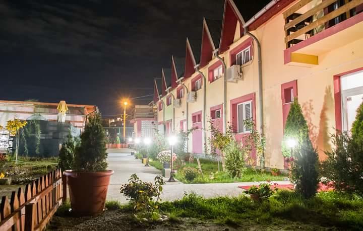 Casa Regala Ear Hotel Craiova Exterior photo